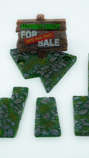 Elvira’s House of Horror – Sculpted Plastic Set